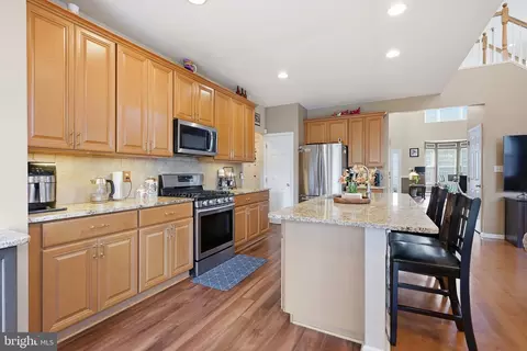 Kitchen - 3 Lotus Cir S, Bear, DE 19701 photo 4 of 4