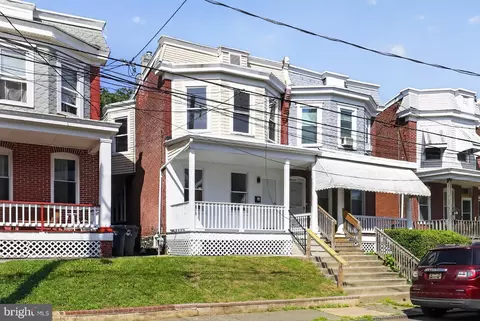 110 W 24th St, Wilmington, DE 19802