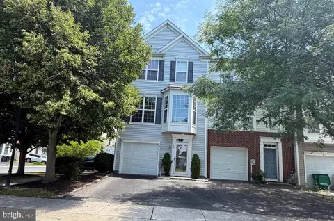 32 Glennwood Dr, Newark, DE 19702
