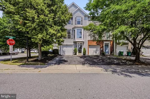 32 Glennwood Dr, Newark, DE 19702