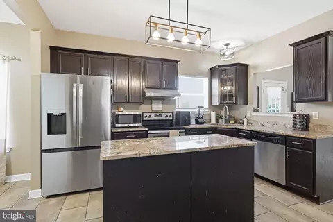 Kitchen - 14 Corbit Sharp Dr, Townsend, DE 19734 photo 1 of 2
