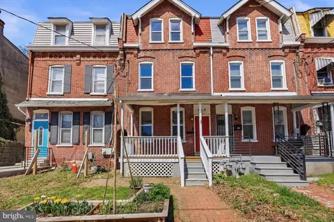 819 N Monroe St, Wilmington, DE 19801