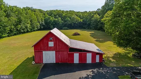 Other - 310 Dogtown Rd, Townsend, DE 19734 photo 2 of 16