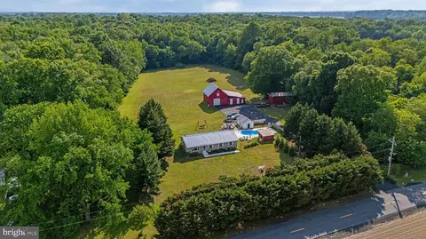 310 Dogtown Rd, Townsend, DE 19734