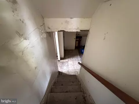 Entry Way - 15 Merry Rd, Newark, DE 19713 photo 10 of 10