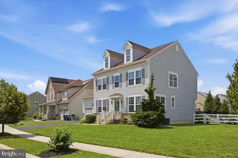 Exterior - 331 Plato Pl, Middletown, DE 19709 photo 2 of 8
