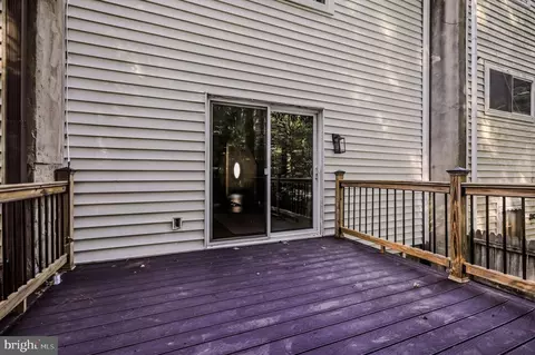 Exterior - 19 Helios Ct, Newark, DE 19711 photo 5 of 6