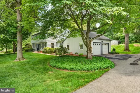 10 Jobs Ln, Newark, DE 19711
