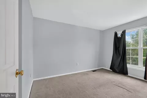 Entry Way - 4 Versailles Ct, Newark, DE 19702 photo 1 of 6