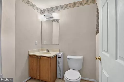 Other - 4 Versailles Ct, Newark, DE 19702 photo 3 of 6