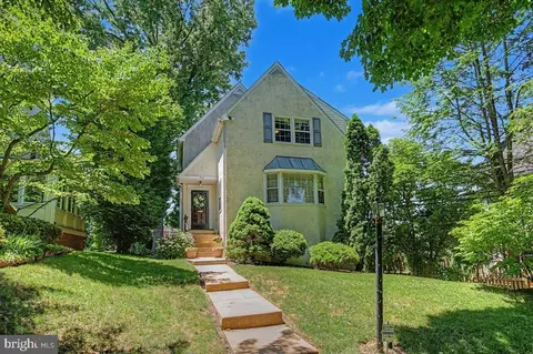 700 Blackshire Rd, Wilmington, DE 19805