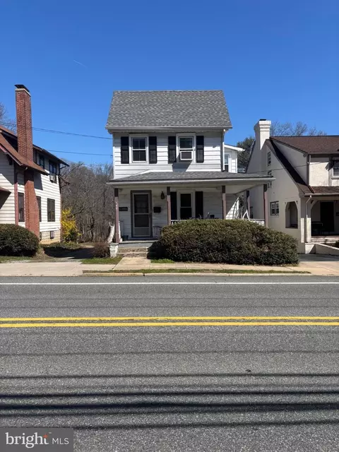 240 W Main St, Newark, DE 19711