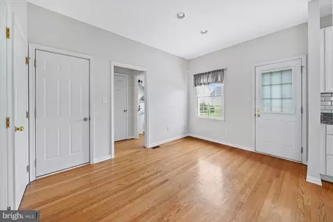 Entry Way - 109 Marble House Dr, Bear, DE 19701 photo 2 of 5