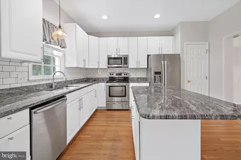 Kitchen - 109 Marble House Dr, Bear, DE 19701 photo 2 of 4