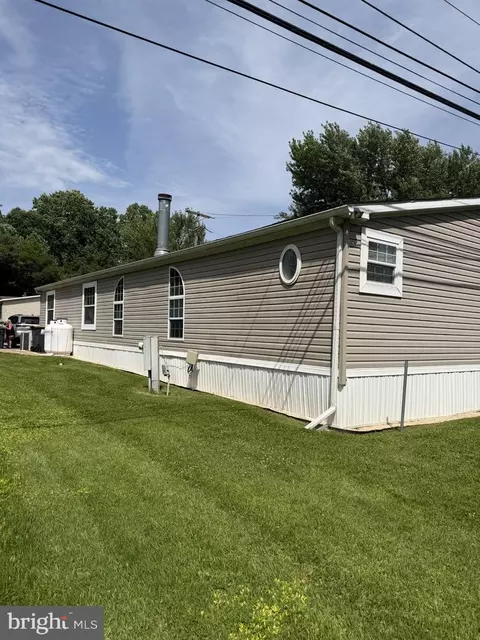 29 N Dragon Dr, Bear, DE 19701 photo 5