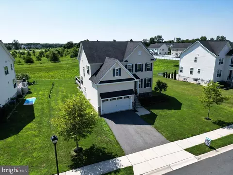 View/Area - 406 Timothy Ln, Bear, DE 19701 photo 2 of 6