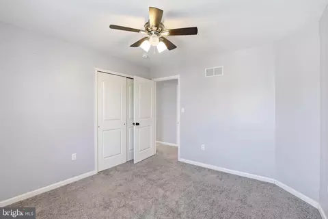 Entry Way - 406 Timothy Ln, Bear, DE 19701 photo 3 of 24