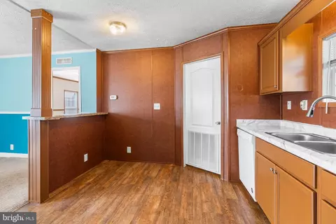 1733 Barbara Cir, Bear, DE 19701 photo 16
