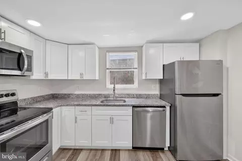Kitchen - 23 E 22nd St, Wilmington, DE 19802 photo 2 of 3
