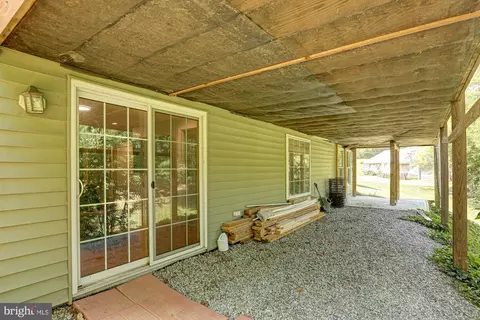 Exterior - 119 N Meadow Dr, Townsend, DE 19734 photo 5 of 19