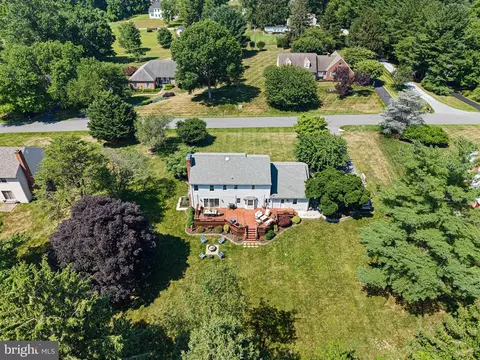 View/Area - 62 Darien Rd, Newark, DE 19711 photo 2 of 2