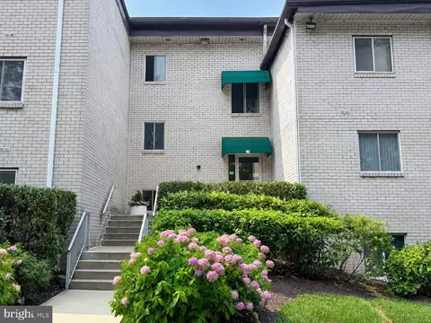7 Rockford Rd #E2, Wilmington, DE 19806