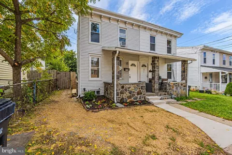 2408 W 2nd St, Wilmington, DE 19805