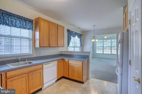 Kitchen - 25 Springmill Dr, Middletown, DE 19709 photo 2 of 5
