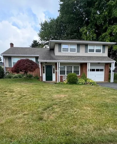 2702 Pecksniff Rd, Wilmington, DE 19808