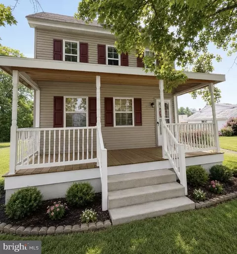 107 S Congress St, Port Penn, DE 19731