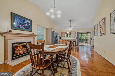 Dining - 333 Chattahoochee Dr, Bear, DE 19701 photo 2 of 2