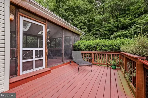 Exterior - 333 Chattahoochee Dr, Bear, DE 19701 photo 8 of 10