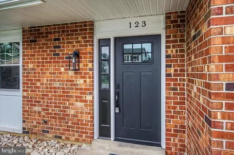 Entry Way - 123 Channing Dr, Bear, DE 19701 photo 1 of 5