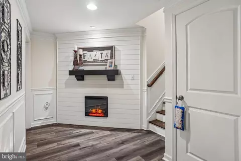 Entry Way - 332 Sun Blvd, Bear, DE 19701 photo 6 of 11
