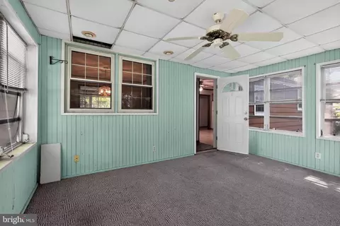 Entry Way - 136 Kingston Dr, Bear, DE 19701 photo 1 of 2