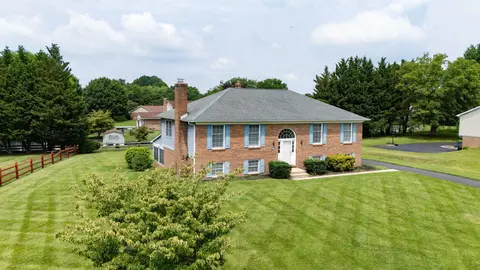 View/Area - 106 Michael Ln, Bear, DE 19701 photo 1 of 5