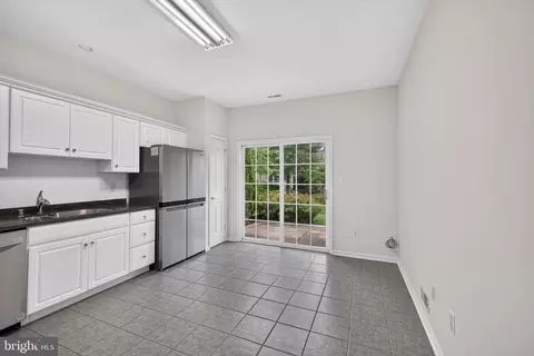 463 Sweetman Dr, Bear, DE 19701 photo 5
