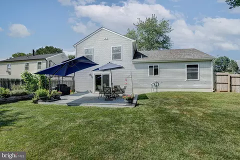 Exterior - 6 Three Rivers Dr, Newark, DE 19702 photo 8 of 18