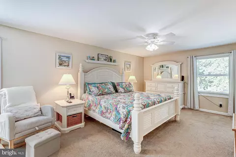 Bedroom - 6 Three Rivers Dr, Newark, DE 19702 photo 1 of 8