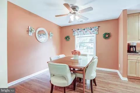 Dining - 6 Three Rivers Dr, Newark, DE 19702 photo 1 of 4