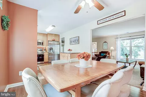 Dining - 6 Three Rivers Dr, Newark, DE 19702 photo 3 of 4