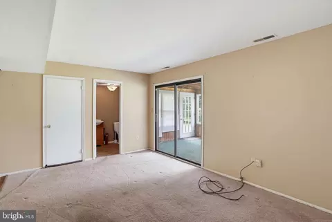 Entry Way - 6 Broadleaf Dr, Newark, DE 19702 photo 2 of 2