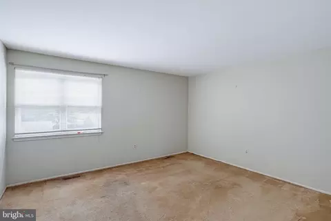Bedroom - 6 Broadleaf Dr, Newark, DE 19702 photo 5 of 6