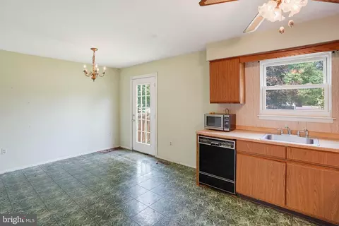 Other - 6 Broadleaf Dr, Newark, DE 19702 photo 1 of 10