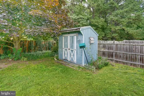 Exterior - 6 Broadleaf Dr, Newark, DE 19702 photo 6 of 6
