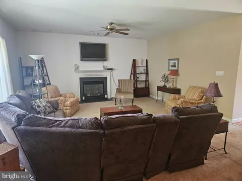 231 Foxglove Loop, Bear, DE 19701 photo 3
