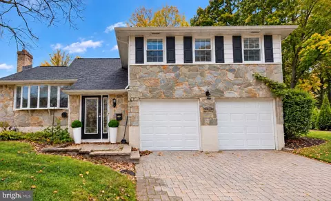 2030 Longcome Dr, Wilmington, DE 19810