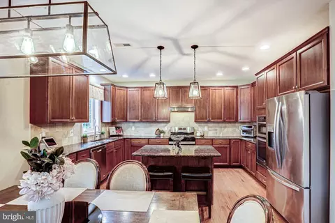 Kitchen - 1413 Olmsted Dr, Bear, DE 19701 photo 6 of 8