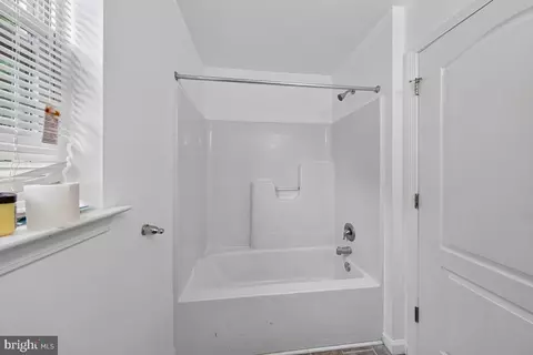 Entry Way - 4 Tyrone Ave, New Castle, DE 19720 photo 13 of 16