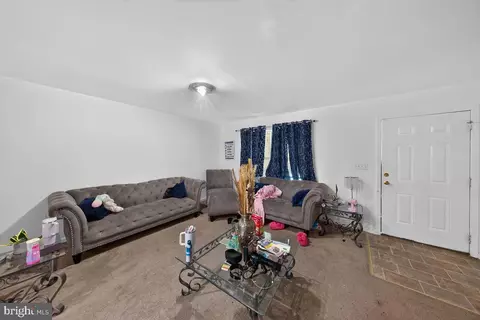 Entry Way - 4 Tyrone Ave, New Castle, DE 19720 photo 2 of 16